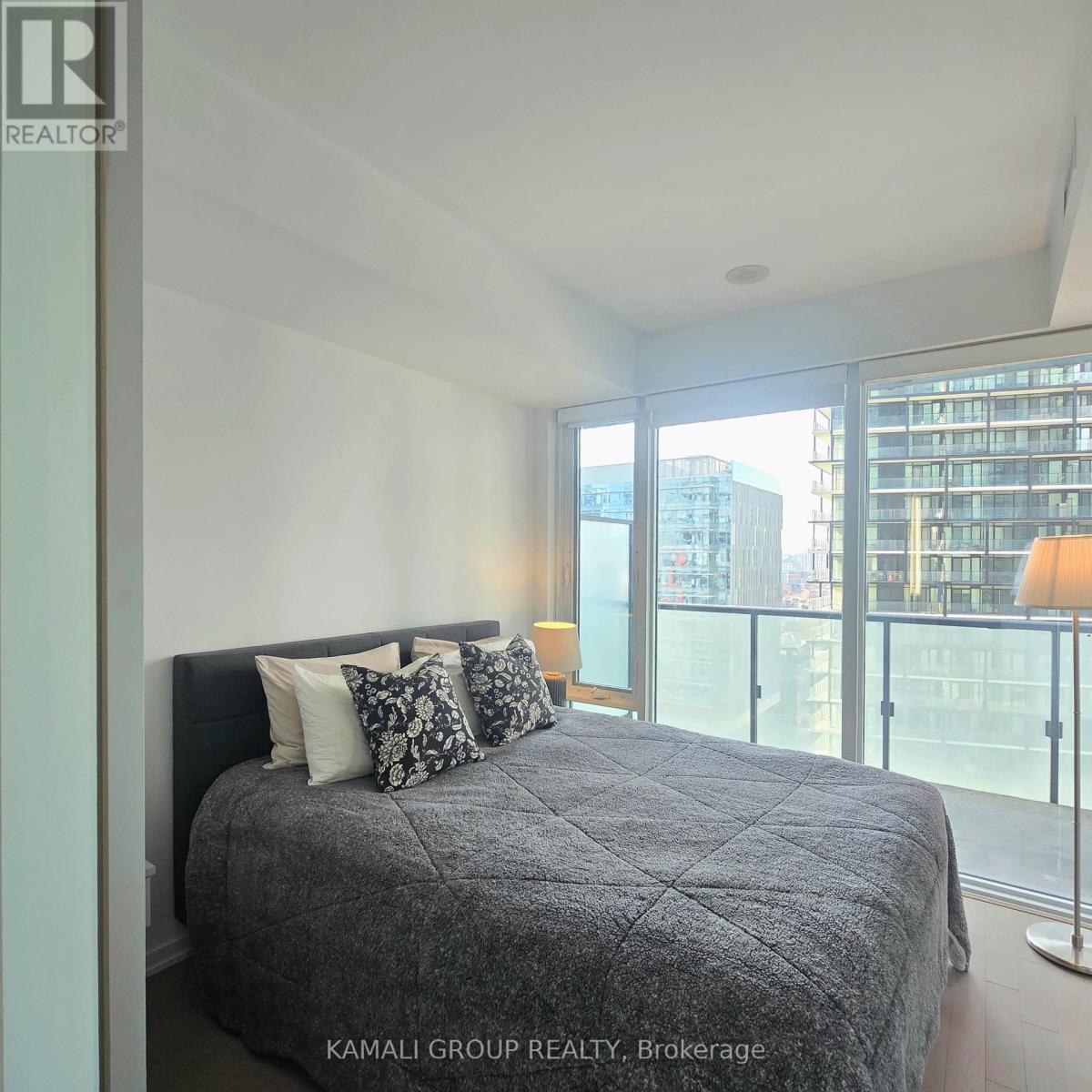 1712 - 101 PETER STREET, Toronto (Waterfront Communities), Ontario, M5V0G6 — Photo 10