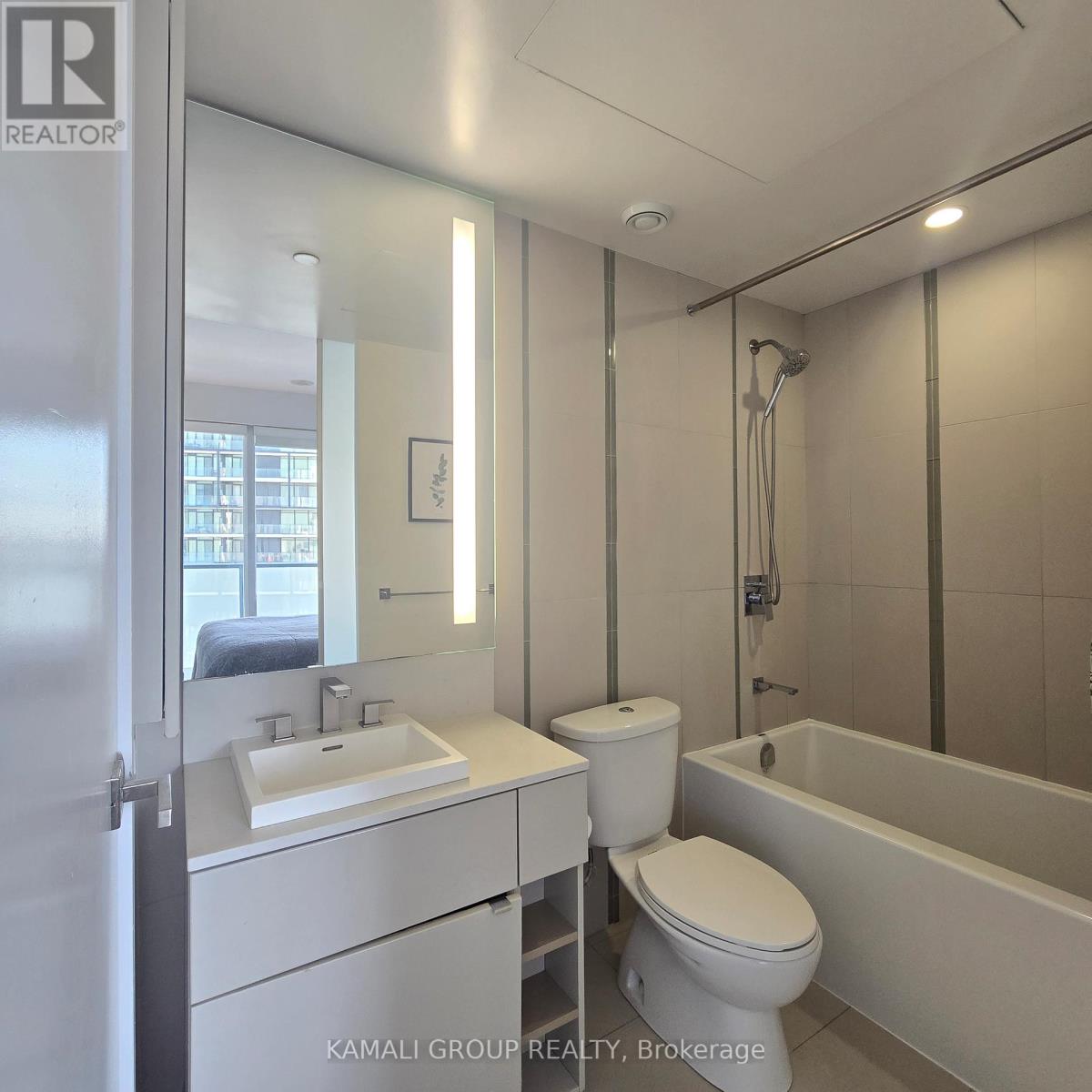 1712 - 101 PETER STREET, Toronto (Waterfront Communities), Ontario, M5V0G6 — Photo 11