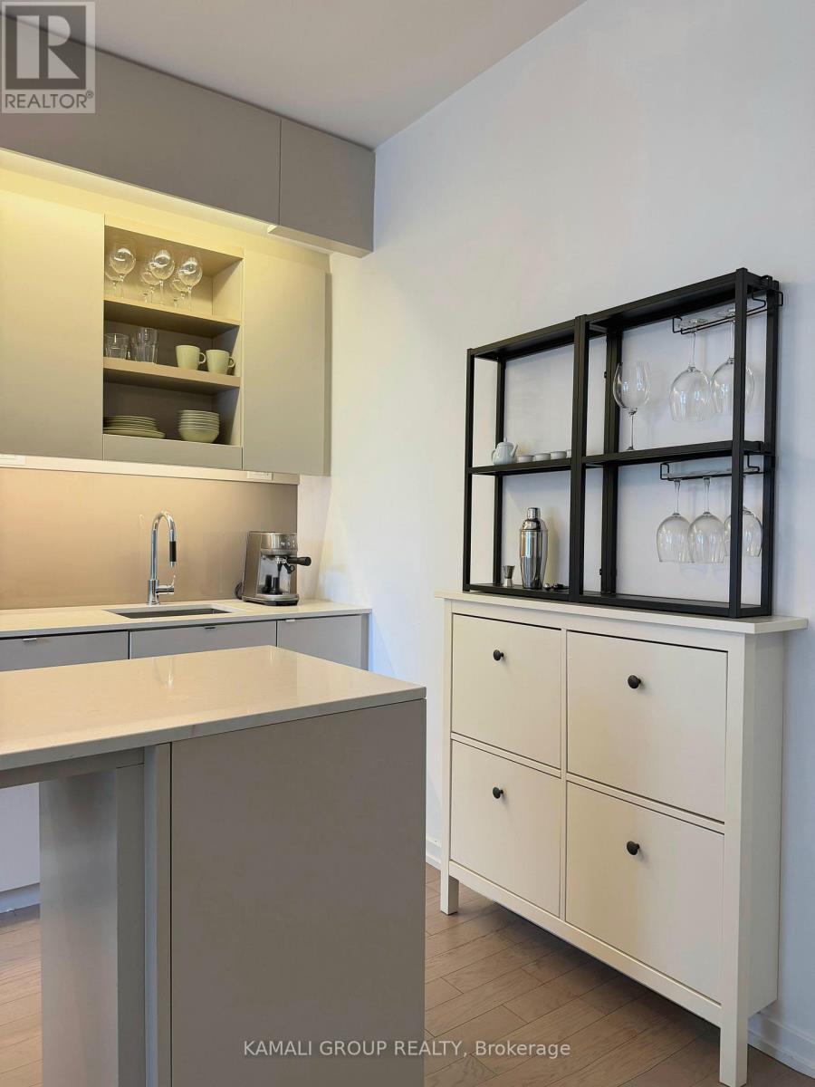 1712 - 101 PETER STREET, Toronto (Waterfront Communities), Ontario, M5V0G6 — Photo 6