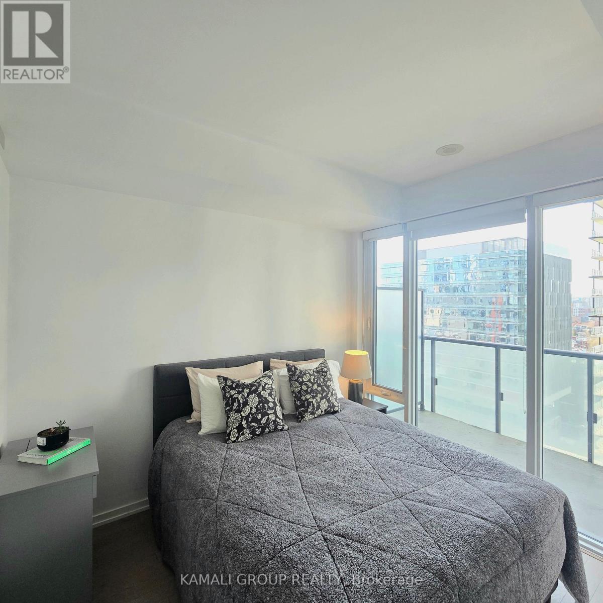 1712 - 101 PETER STREET, Toronto (Waterfront Communities), Ontario, M5V0G6 — Photo 9