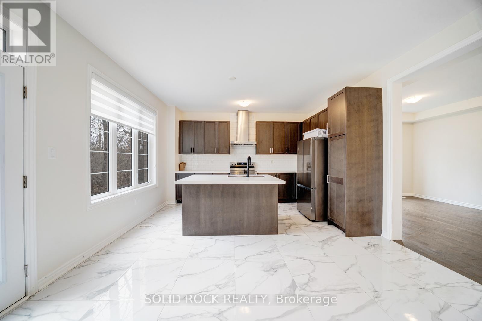 47 FRUITFUL CRESCENT, Whitby, Ontario, L1P0N3 — Photo 11