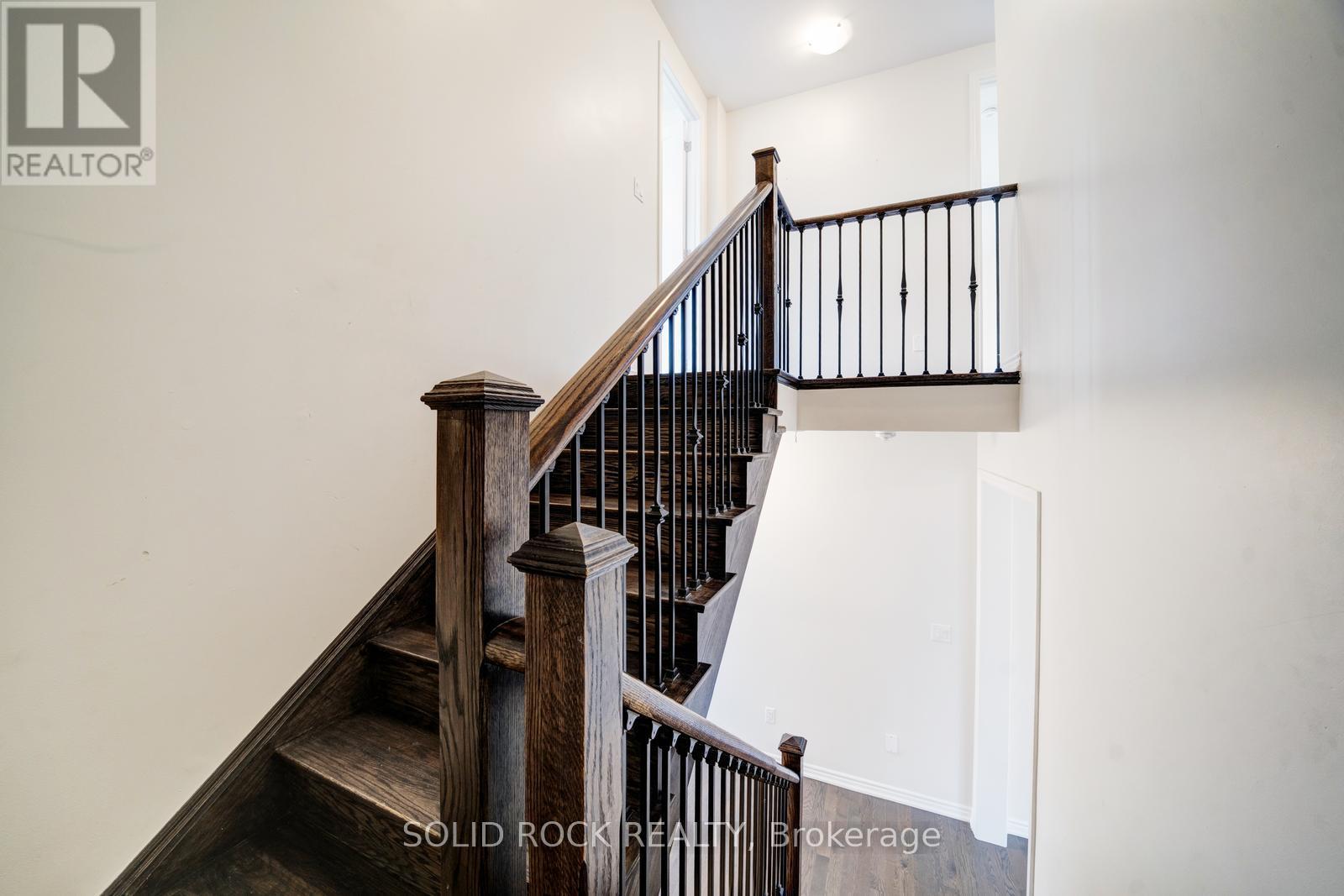 47 FRUITFUL CRESCENT, Whitby, Ontario, L1P0N3 — Photo 16