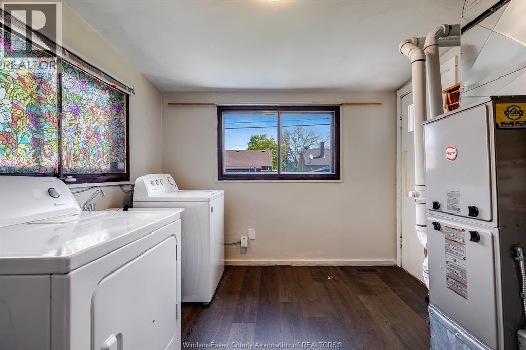 1062 Lena AVENUE, Windsor, Ontario, N9C3K4 — Photo 16