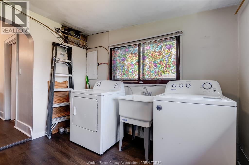 1062 Lena AVENUE, Windsor, Ontario, N9C3K4 — Photo 17