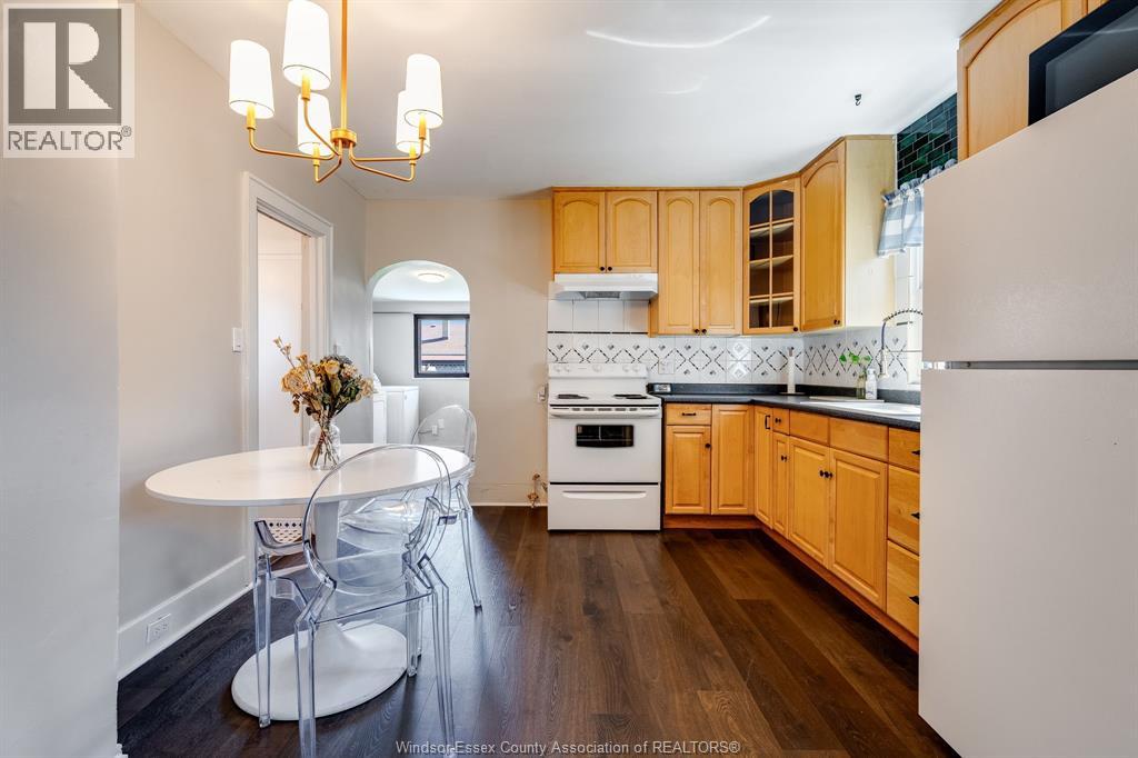 1062 Lena AVENUE, Windsor, Ontario, N9C3K4 — Photo 5