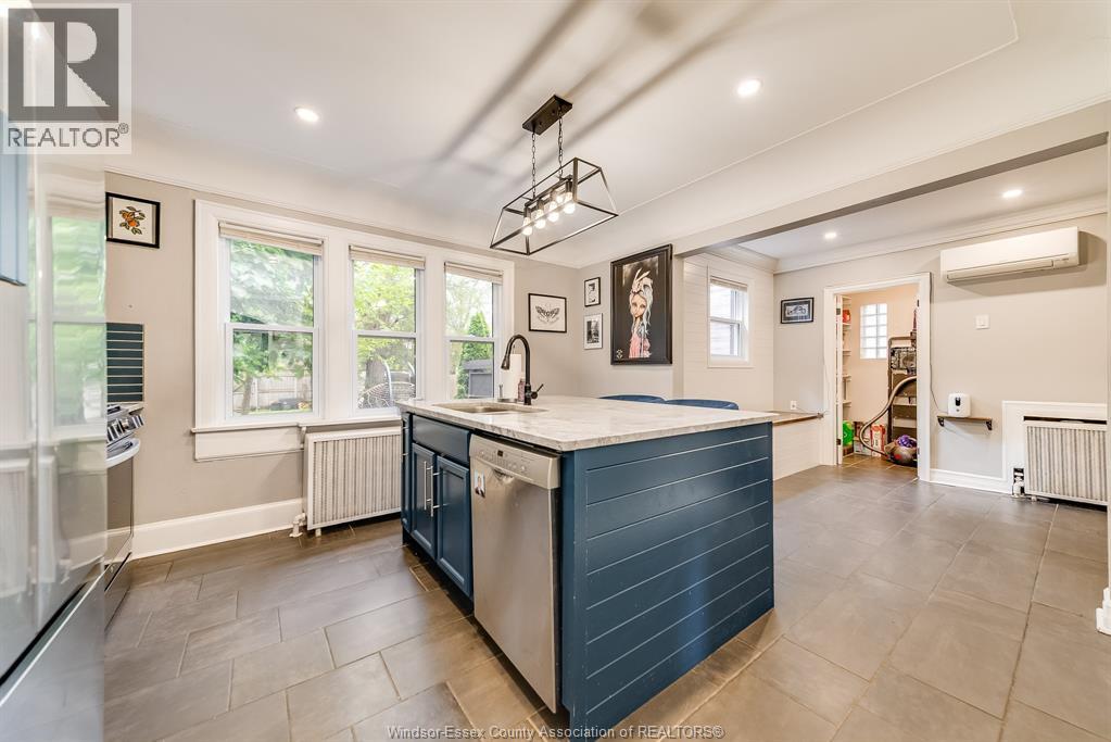 952 VICTORIA AVENUE, Windsor, Ontario, N9A4N4 — Photo 13