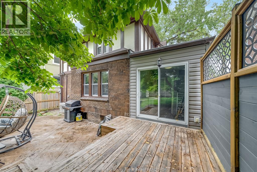 952 VICTORIA AVENUE, Windsor, Ontario, N9A4N4 — Photo 38