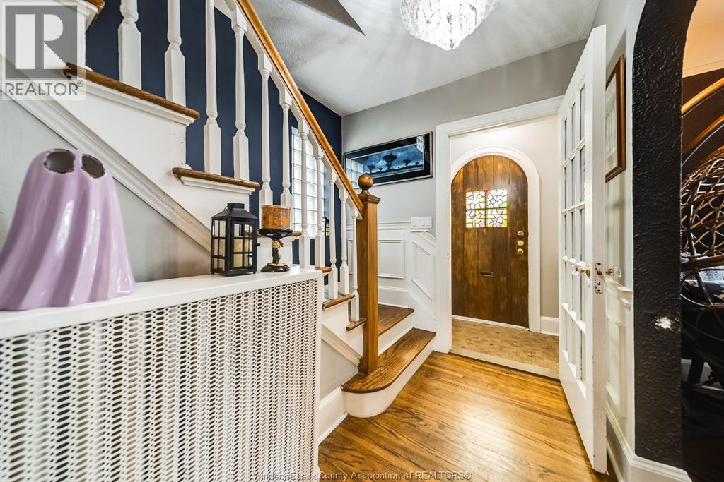 952 VICTORIA AVENUE, Windsor, Ontario, N9A4N4 — Photo 4