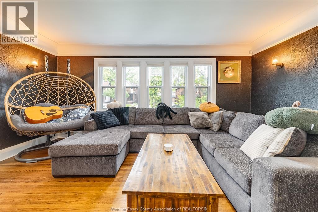 952 VICTORIA AVENUE, Windsor, Ontario, N9A4N4 — Photo 6