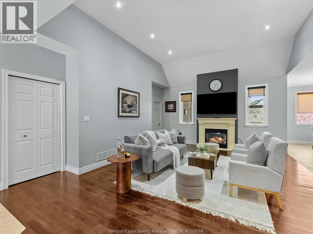 11900 BOULDER, Windsor, Ontario, N8P1Z7 — Photo 8