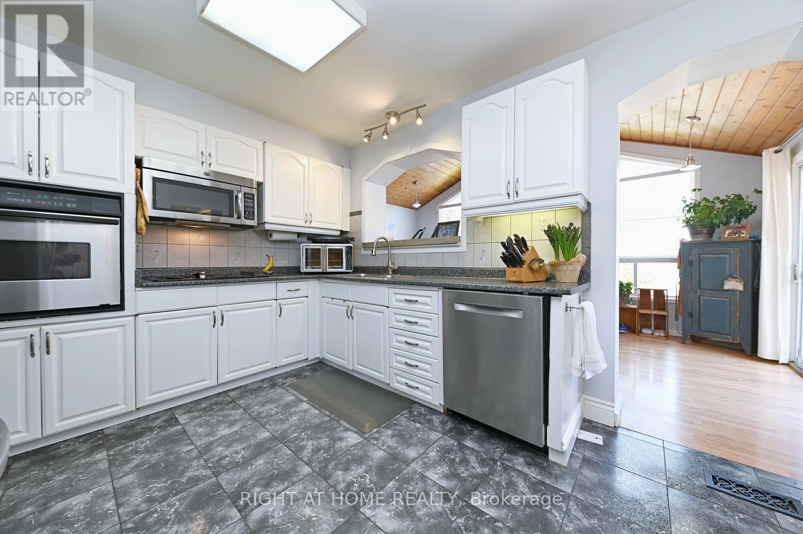 4 ALLENDALE ROAD, Brampton (Brampton East), Ontario, L6W2Y6 — Photo 14