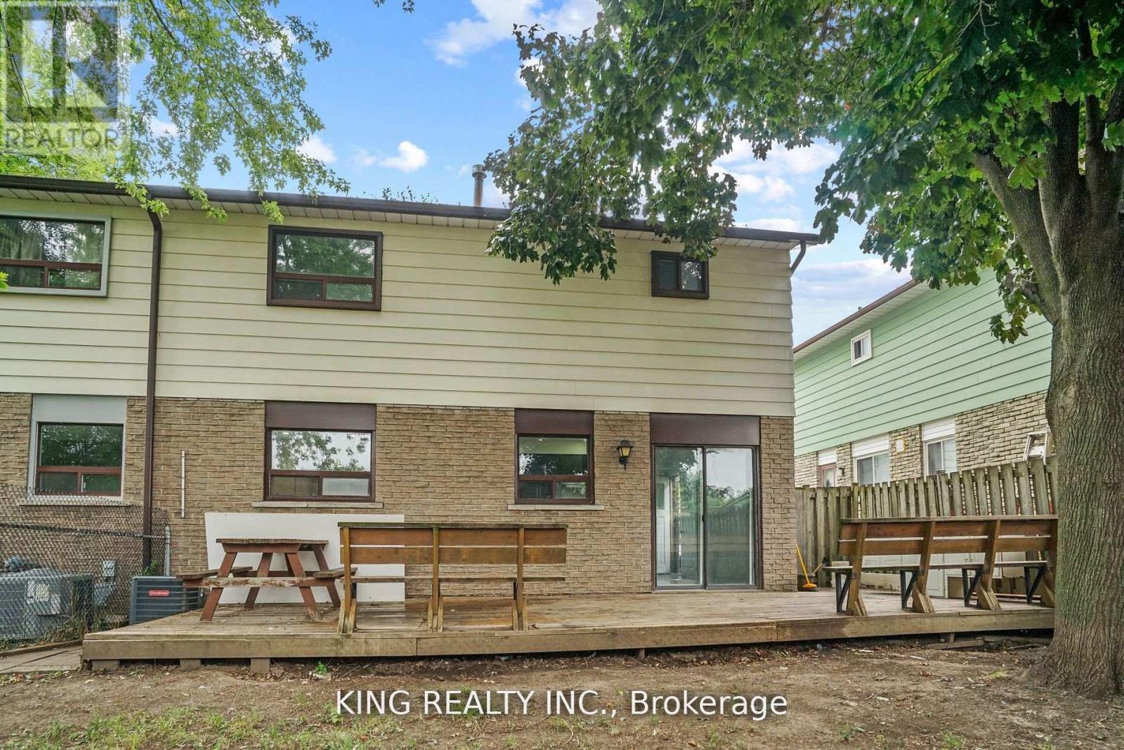 16 WIMBLEDON COURT, Brampton (Brampton North), Ontario, L6V2S4 — Photo 33