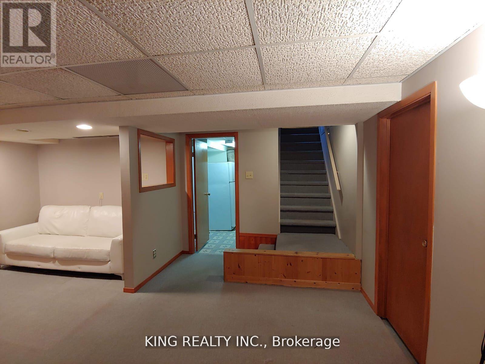 16 WIMBLEDON COURT, Brampton (Brampton North), Ontario, L6V2S4 — Photo 36