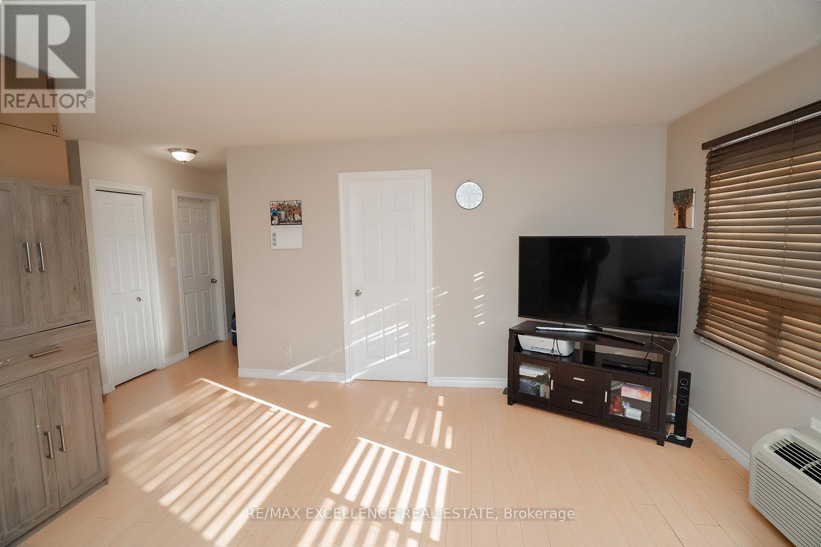 307 - 30 HUGO CRESCENT, Kitchener, Ontario, N2M3Z2 — Photo 7