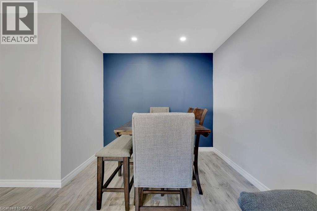 168 SILVER ASPEN Crescent, Kitchener, Ontario, N2N1J1 — Photo 7