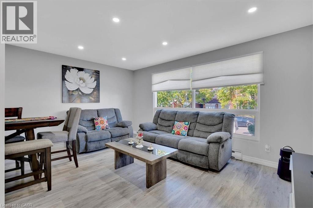 168 SILVER ASPEN Crescent, Kitchener, Ontario, N2N1J1 — Photo 9