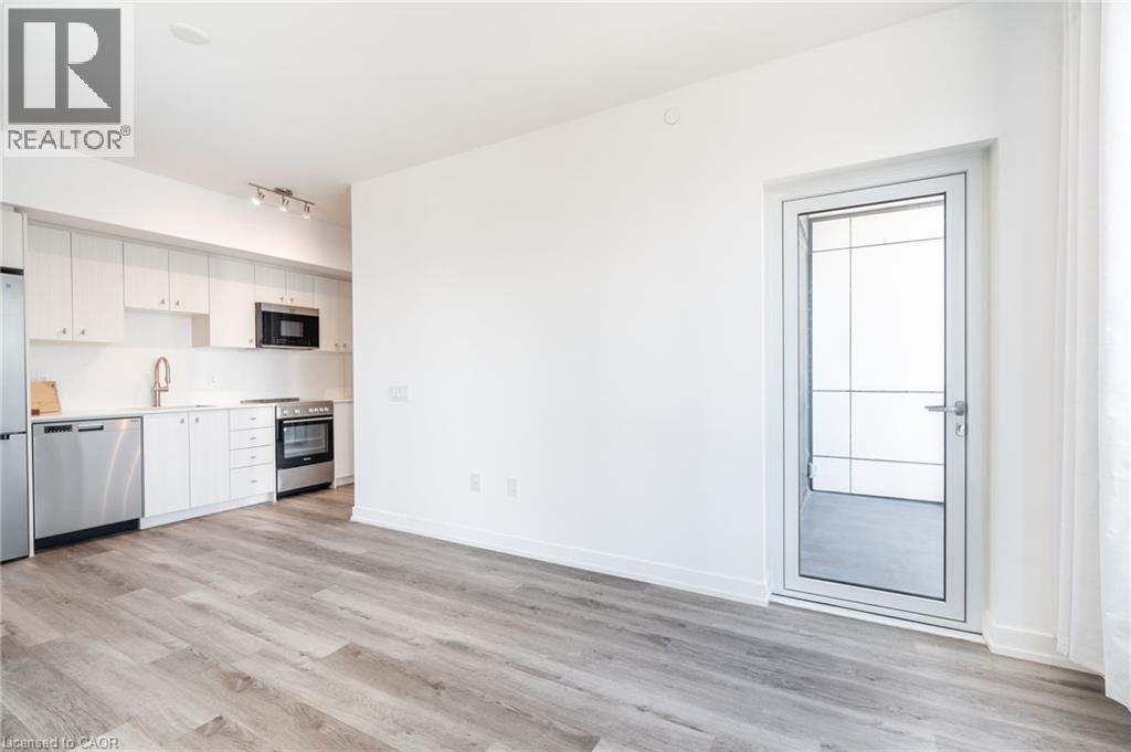 15 WELLINGTON Street S Unit# 1102, Kitchener, Ontario, N2G0E4 — Photo 17