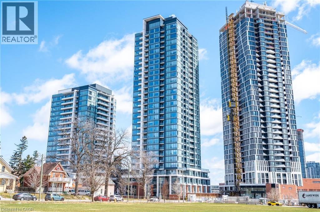 15 WELLINGTON Street S Unit# 1102, Kitchener, Ontario, N2G0E4 — Photo 3