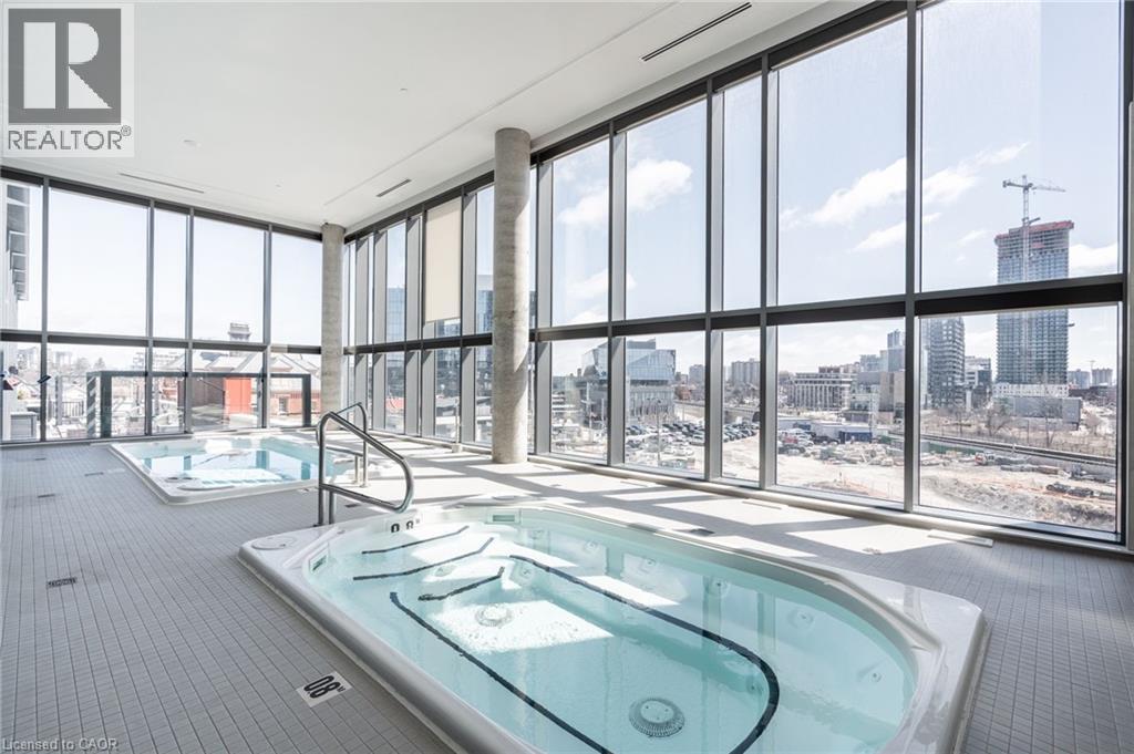 15 WELLINGTON Street S Unit# 1102, Kitchener, Ontario, N2G0E4 — Photo 33