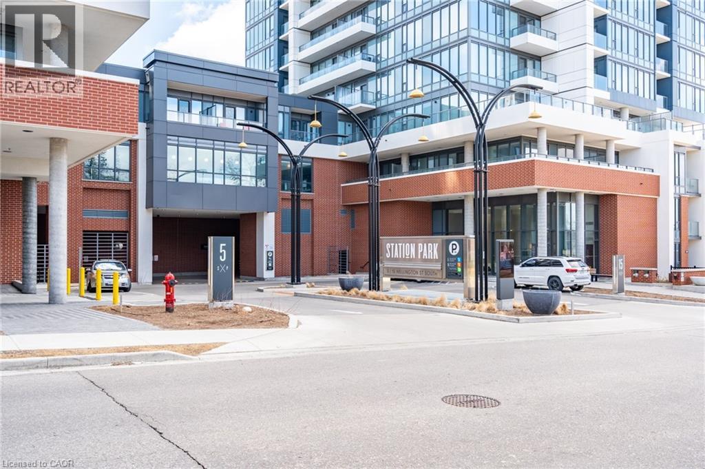 15 WELLINGTON Street S Unit# 1102, Kitchener, Ontario, N2G0E4 — Photo 42