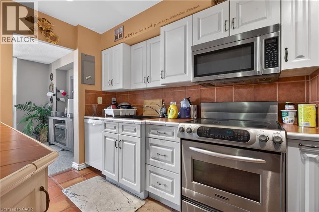 1966 MAIN Street W Unit# 1102, Hamilton, Ontario, L8S1J6 — Photo 12