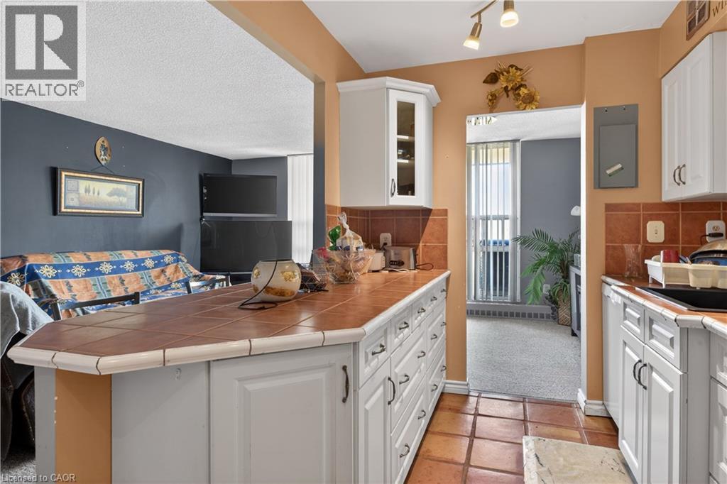 1966 MAIN Street W Unit# 1102, Hamilton, Ontario, L8S1J6 — Photo 13