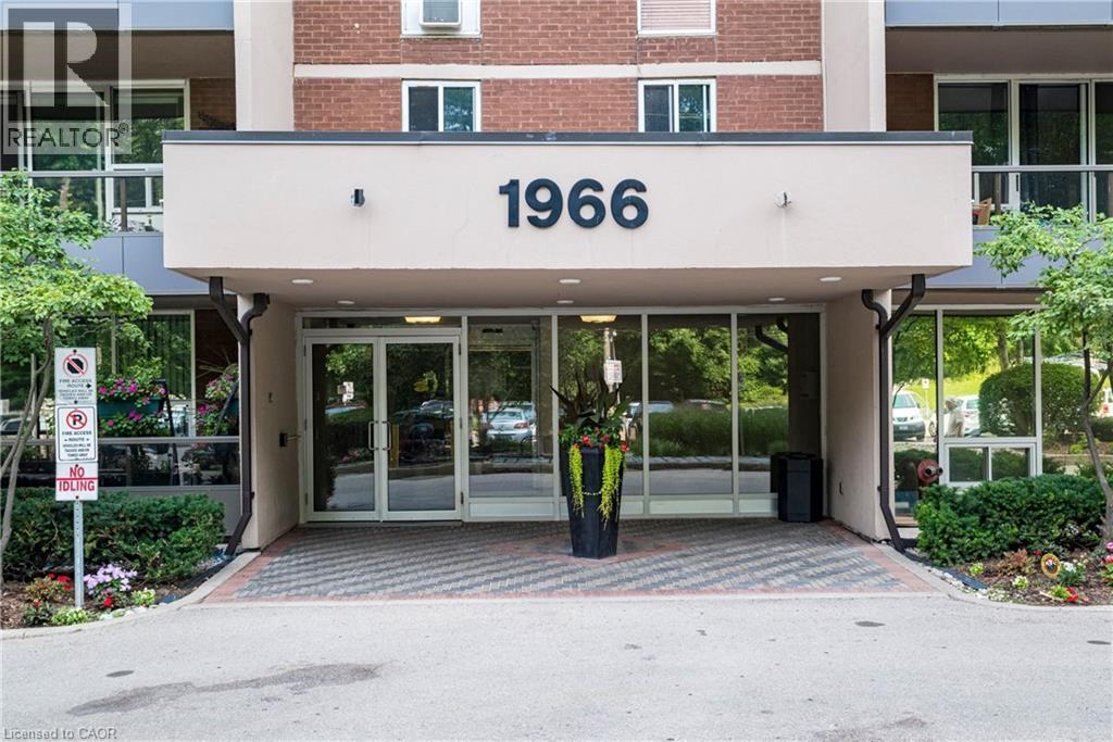 1966 MAIN Street W Unit# 1102, Hamilton, Ontario, L8S1J6 — Photo 2