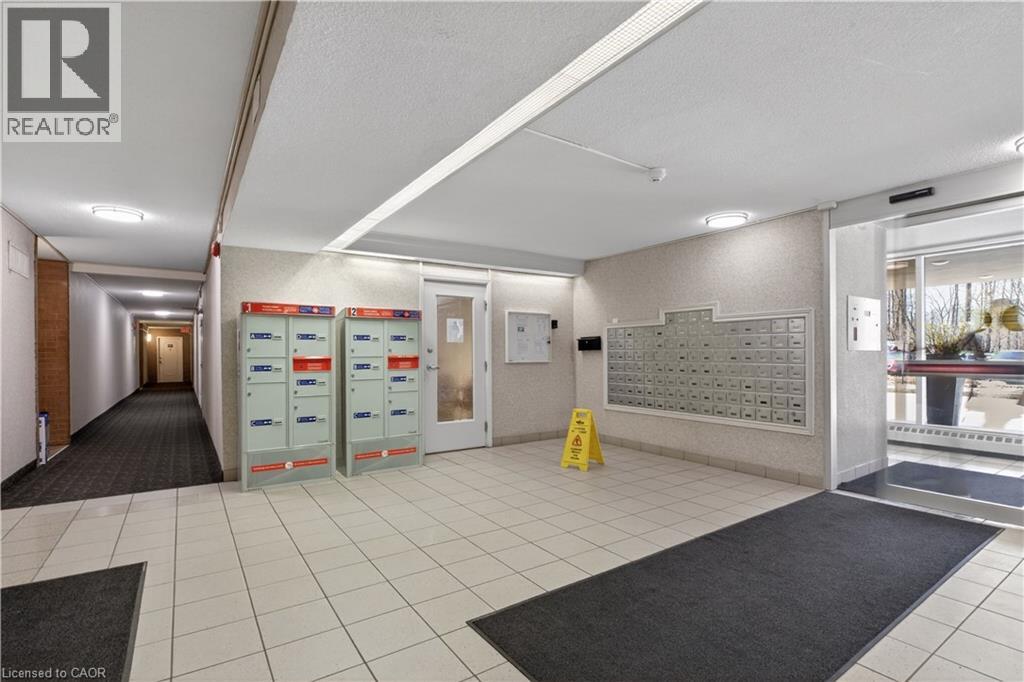 1966 MAIN Street W Unit# 1102, Hamilton, Ontario, L8S1J6 — Photo 42