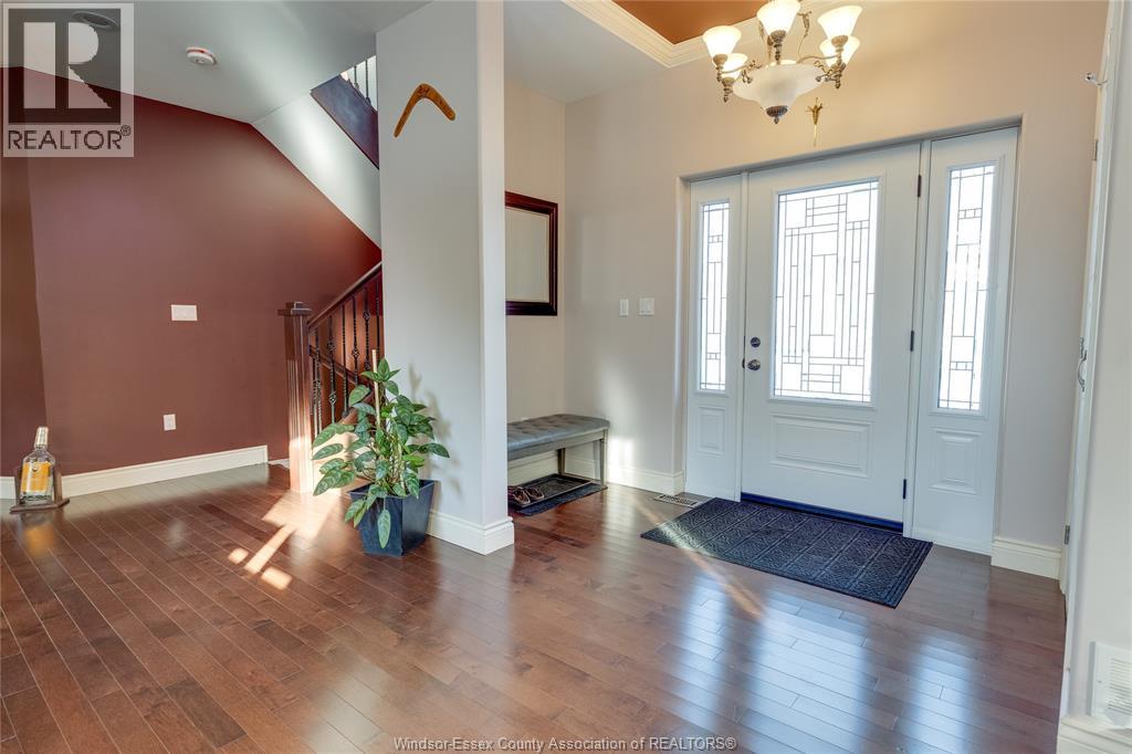 365 NEAL BOULEVARD, Windsor, Ontario, N9G1T5 — Photo 3