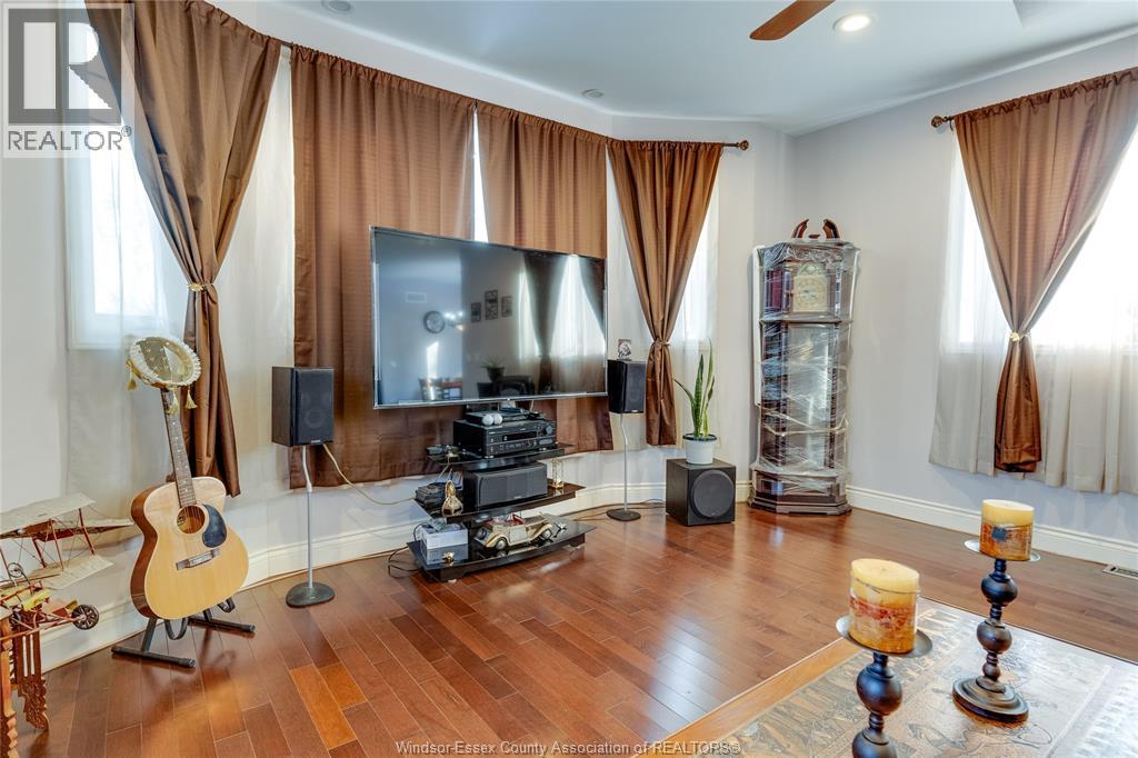 365 NEAL BOULEVARD, Windsor, Ontario, N9G1T5 — Photo 6