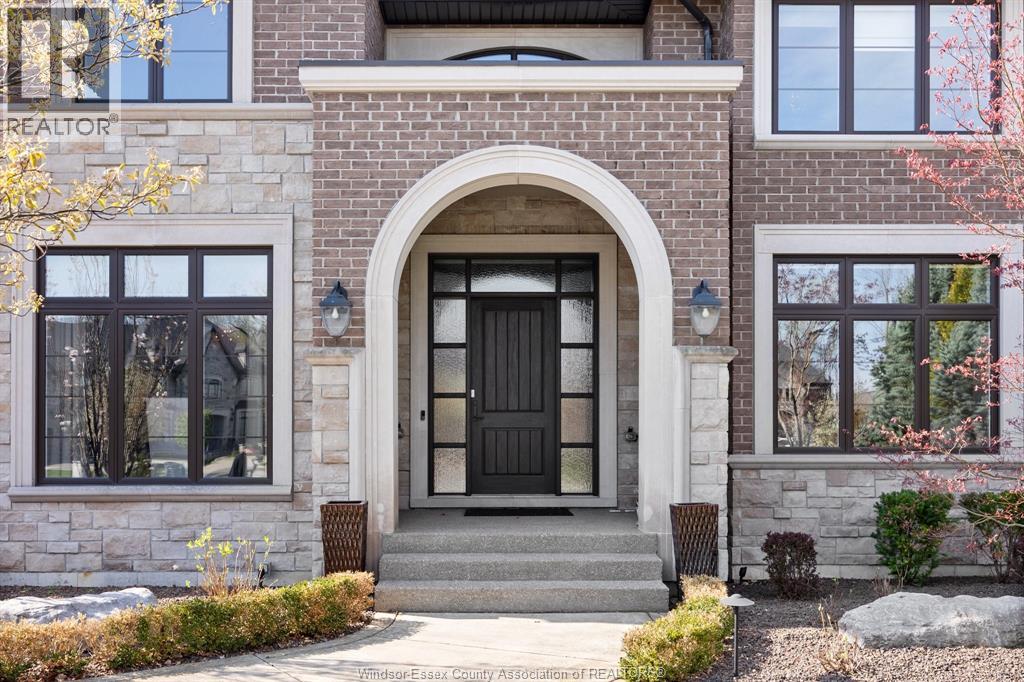 2163 SERENITY CIRCLE, LaSalle, Ontario, N9H0C6 — Photo 3