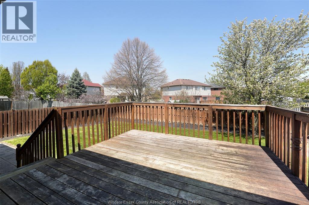 1024 NORTH TALBOT, Windsor, Ontario, N9G2S3 — Photo 24