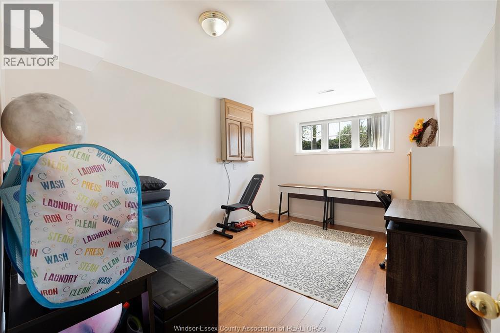 1024 NORTH TALBOT, Windsor, Ontario, N9G2S3 — Photo 35