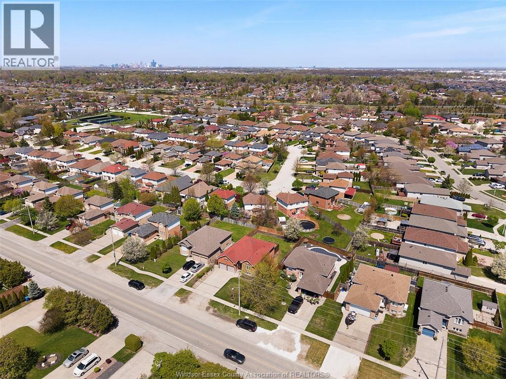 1024 NORTH TALBOT, Windsor, Ontario, N9G2S3 — Photo 40
