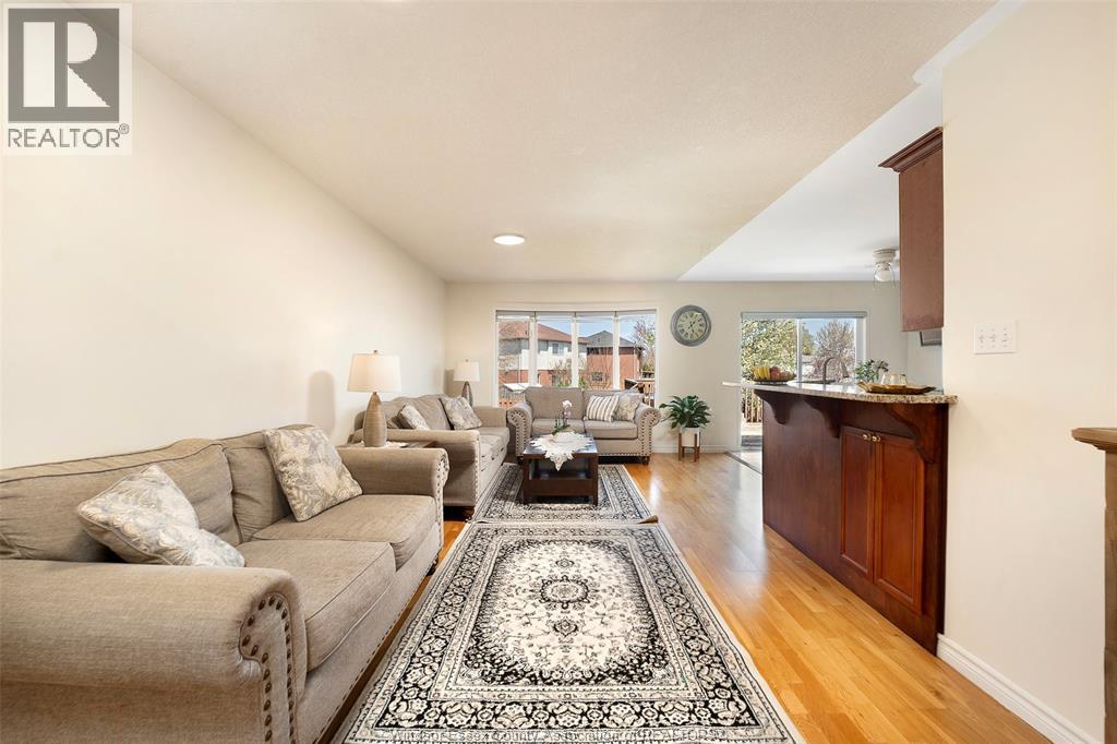 1024 NORTH TALBOT, Windsor, Ontario, N9G2S3 — Photo 9