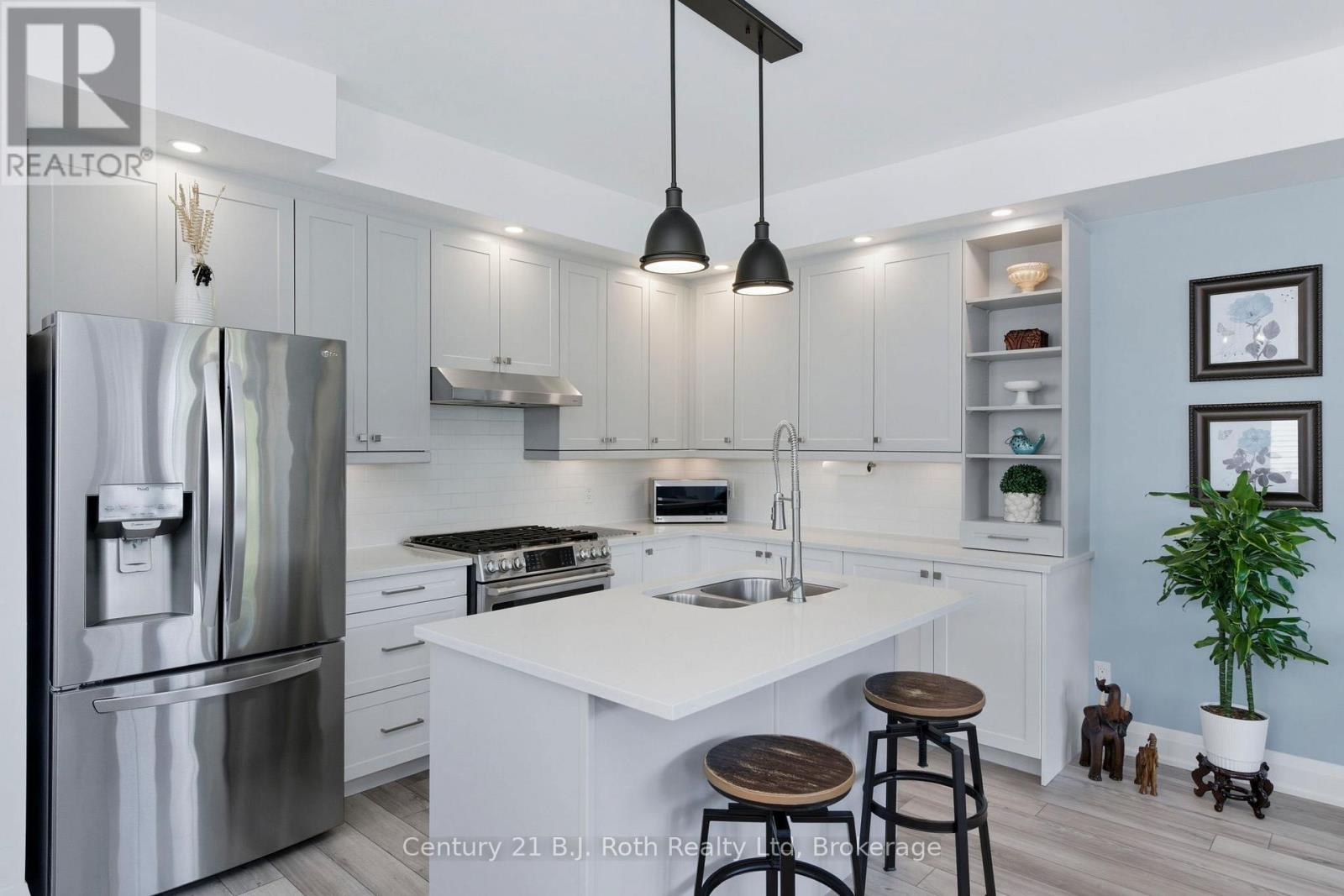 67 DISCOVERY TRAIL, Midland, Ontario, L4K0H5 — Photo 2