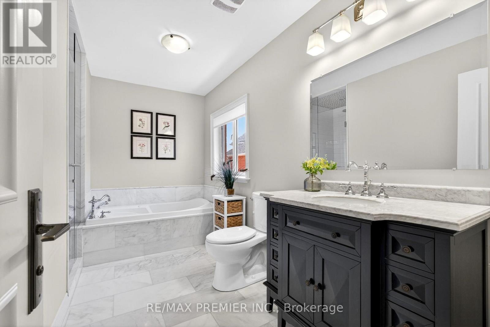 38 HELMSDALE AVENUE, Vaughan (Maple), Ontario, L6A2G5 — Photo 26