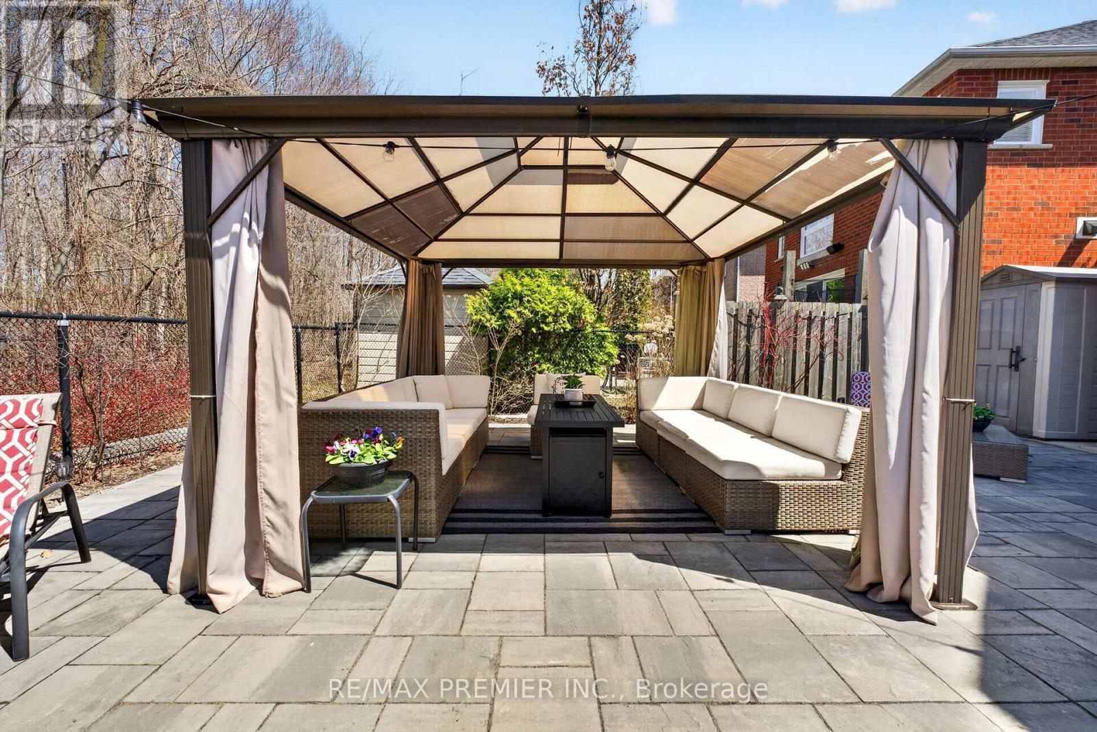 38 HELMSDALE AVENUE, Vaughan (Maple), Ontario, L6A2G5 — Photo 46