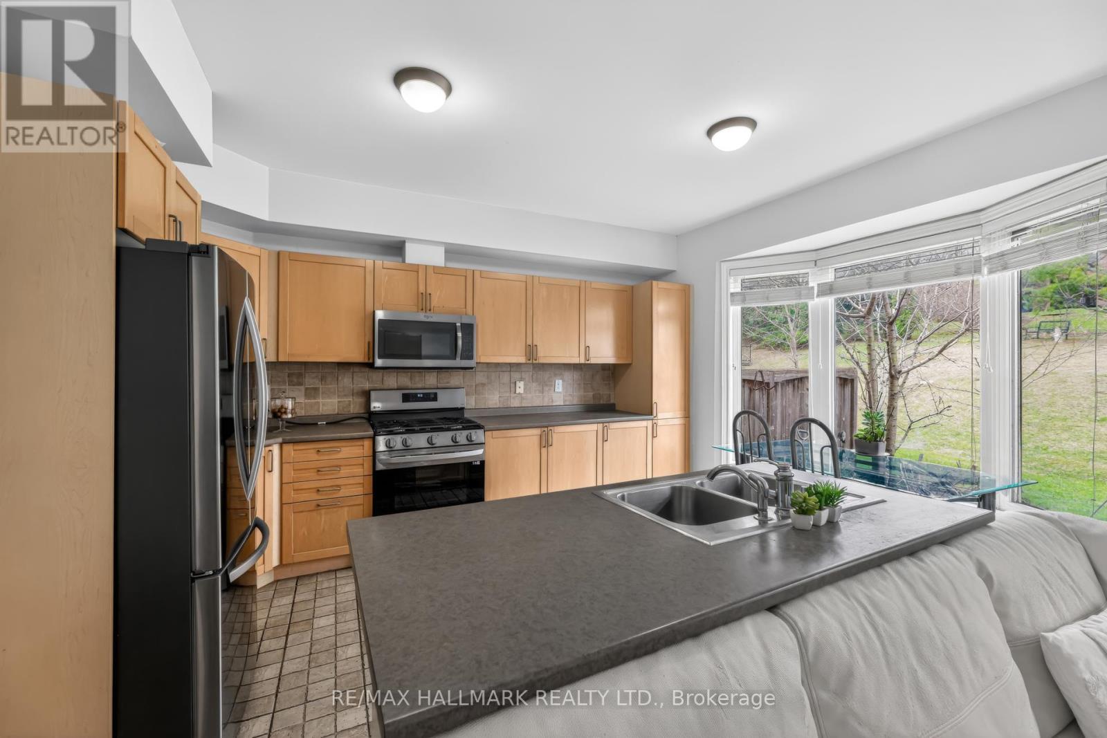 76 WESTBURY COURT, Richmond Hill (Westbrook), Ontario, L4S2L2 — Photo 15