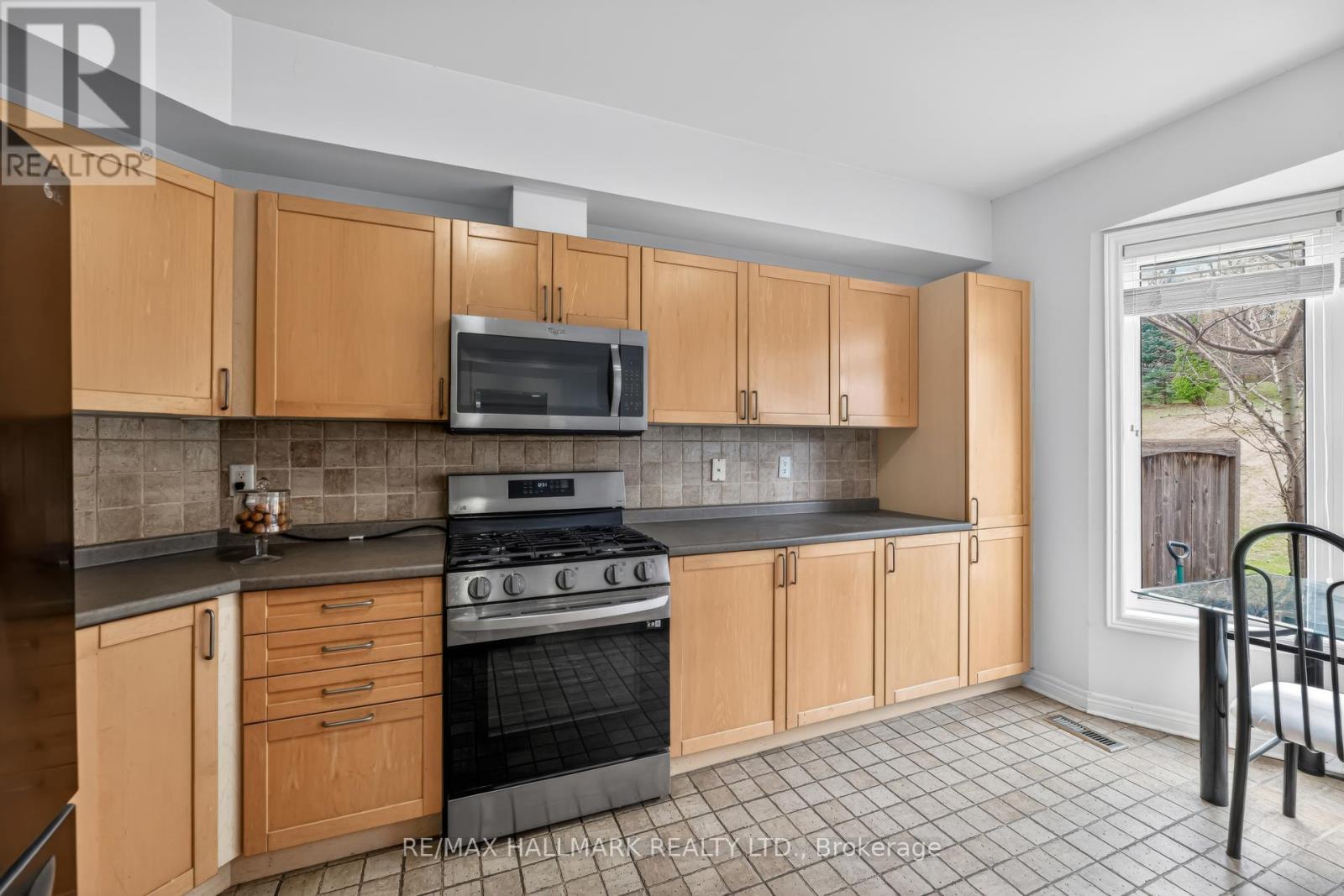 76 WESTBURY COURT, Richmond Hill (Westbrook), Ontario, L4S2L2 — Photo 16