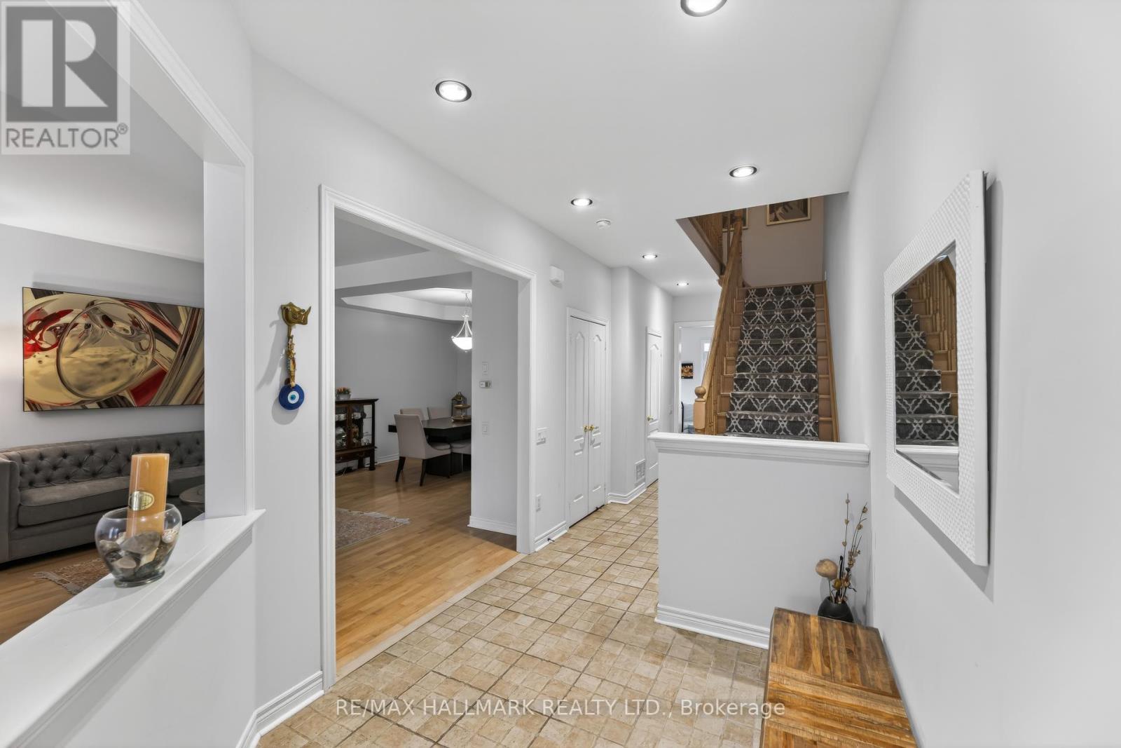 76 WESTBURY COURT, Richmond Hill (Westbrook), Ontario, L4S2L2 — Photo 20