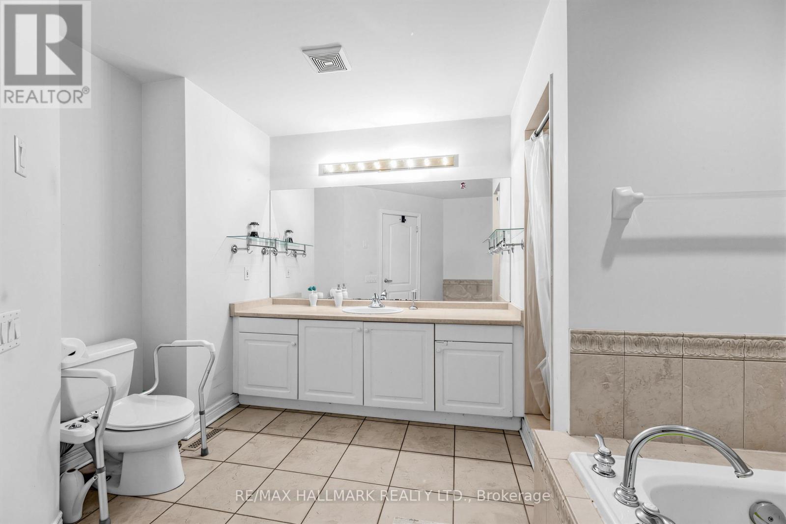 76 WESTBURY COURT, Richmond Hill (Westbrook), Ontario, L4S2L2 — Photo 28