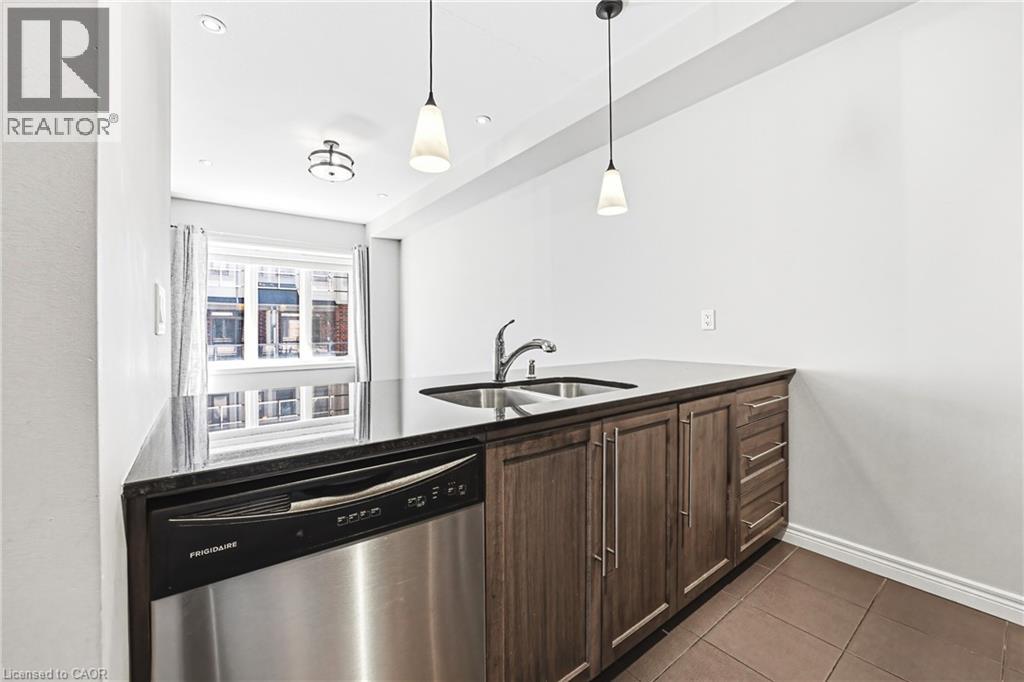 4 BIRD Lane, Ancaster, Ontario, L9G0G7 — Photo 16