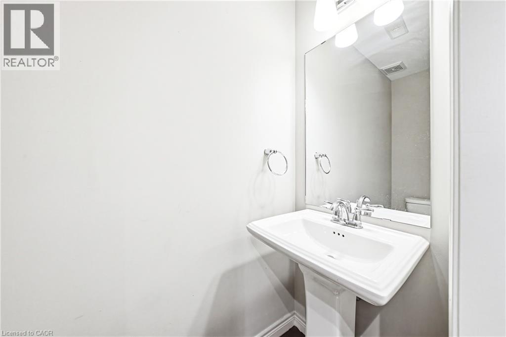 4 BIRD Lane, Ancaster, Ontario, L9G0G7 — Photo 6