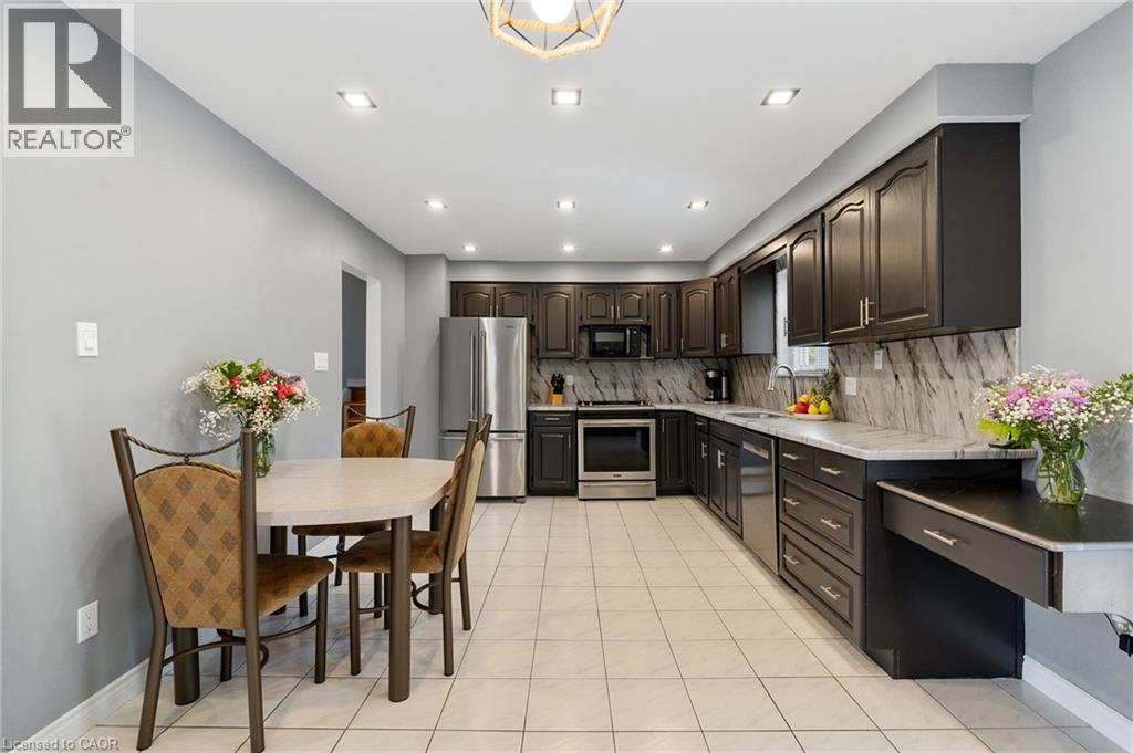 25 BURKE Drive, Caledonia, Ontario, N3W1C3 — Photo 17