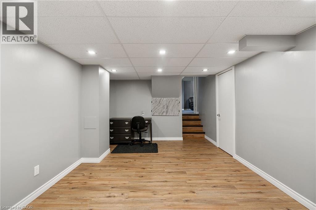 25 BURKE Drive, Caledonia, Ontario, N3W1C3 — Photo 36