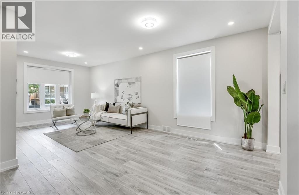 221 ROSSLYN Avenue N, Hamilton, Ontario, L8L7P8 — Photo 10