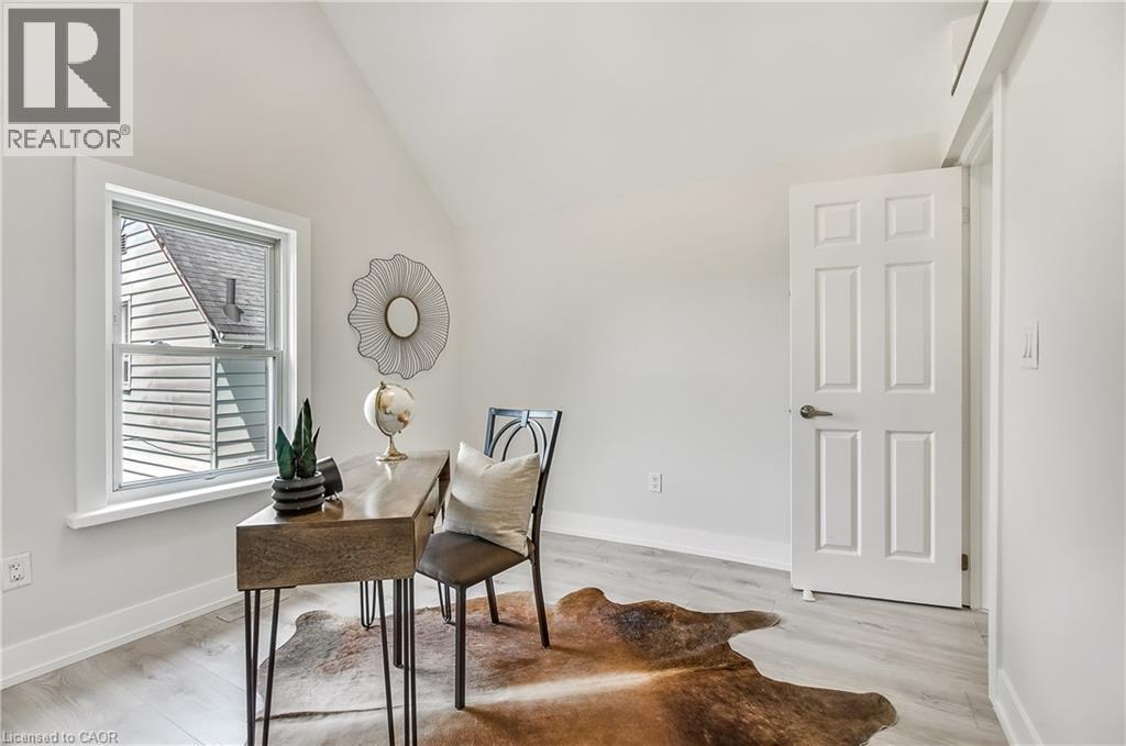 221 ROSSLYN Avenue N, Hamilton, Ontario, L8L7P8 — Photo 23