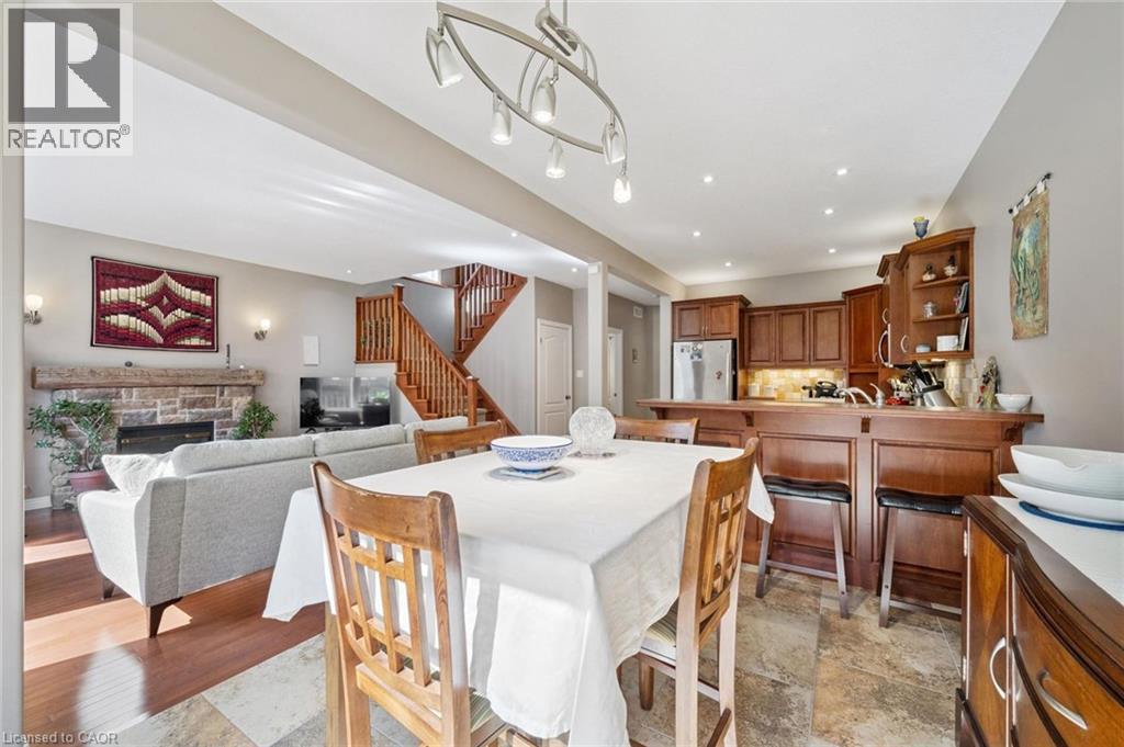 302 RED OSIER Road, Waterloo, Ontario, N2V2V7 — Photo 17