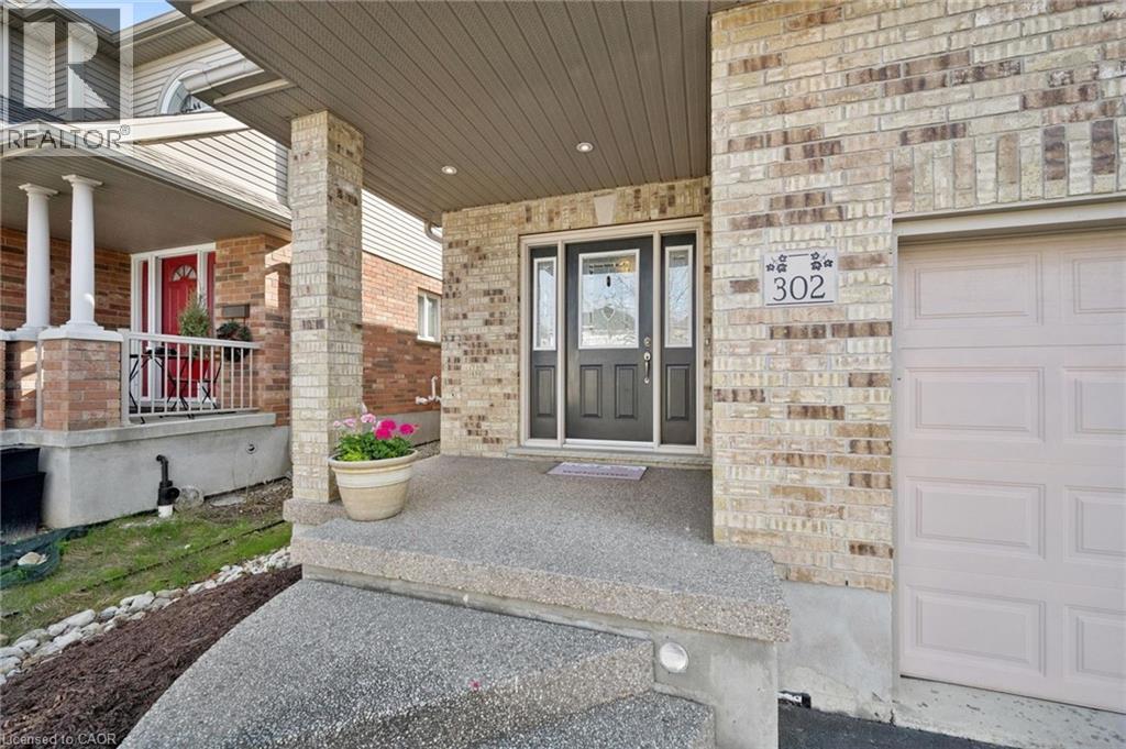 302 RED OSIER Road, Waterloo, Ontario, N2V2V7 — Photo 4